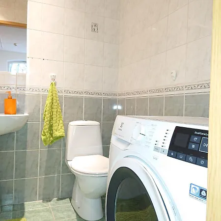 Bright And Cozy Center 1 Bedroom Ap, Free Parking! شقة *