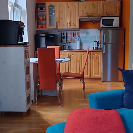 Apartament Bright&cozy Center 1 Br Ap, Free Parking!