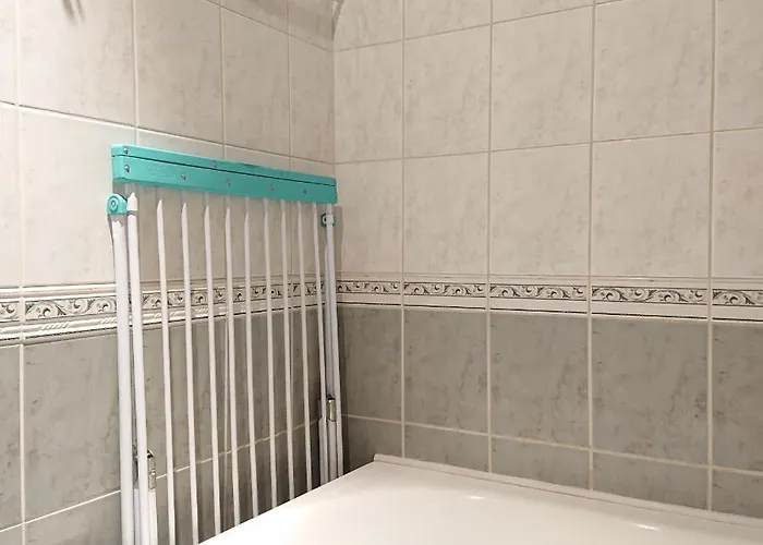 Bright And Cozy Center 1 Bedroom Ap, Free Parking! Lägenhet Tallinn